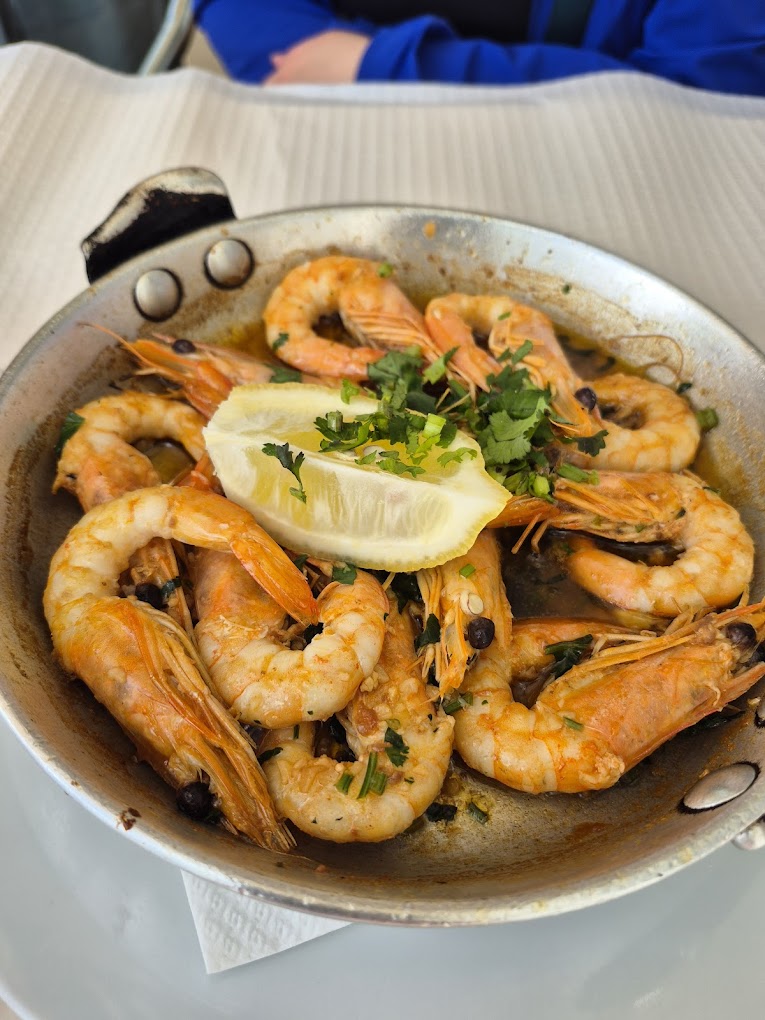 Fresh seafood platter